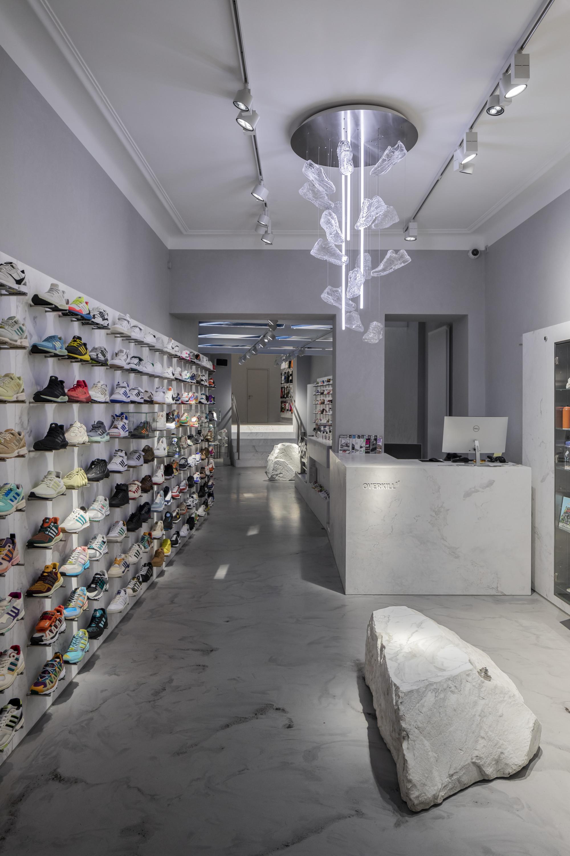 Overkill Cologne Store - Casambi